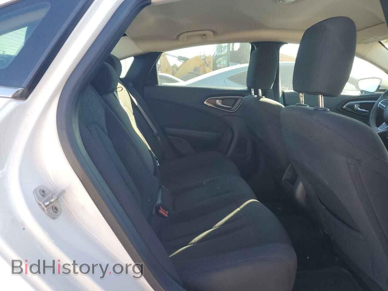 2016 CHRYSLER 200 - VIN: 1C3CCCFB5GN100160 - Фото 10