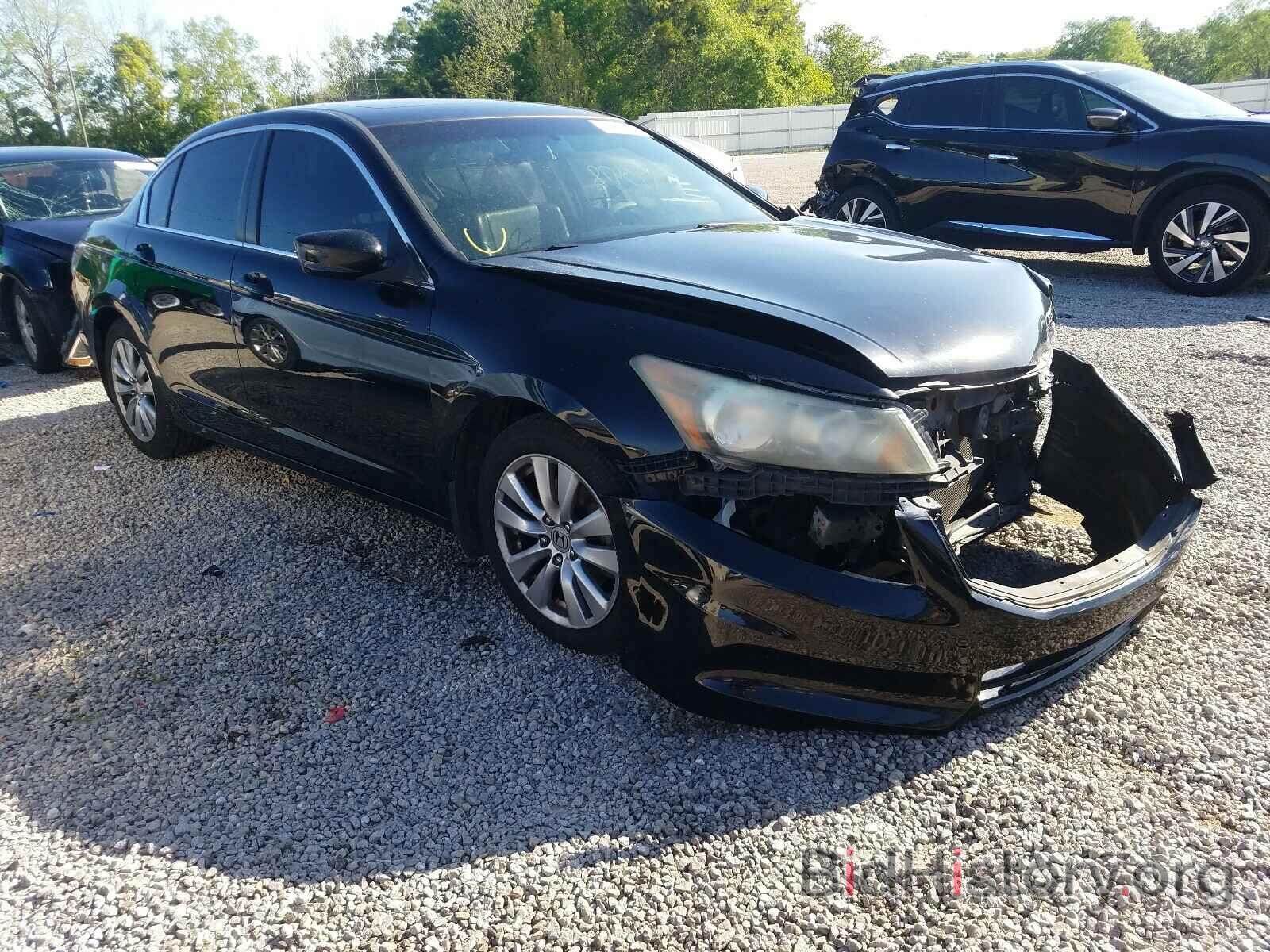 Photo 1HGCP2F78BA033111 - HONDA ACCORD 2011