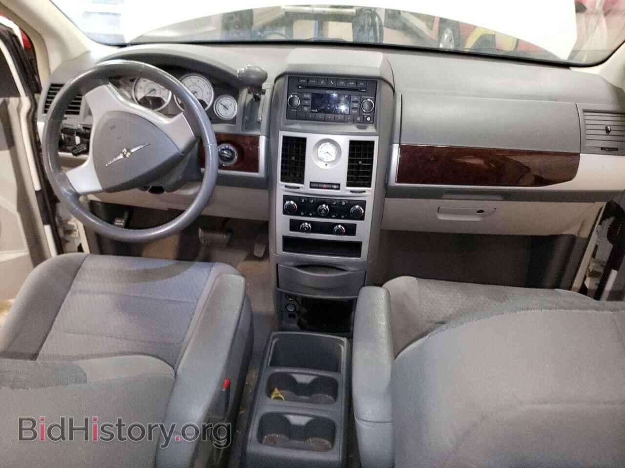 2010 CHRYSLER MINIVAN - VIN: 2A4RR5D12AR414170 - Фото 8