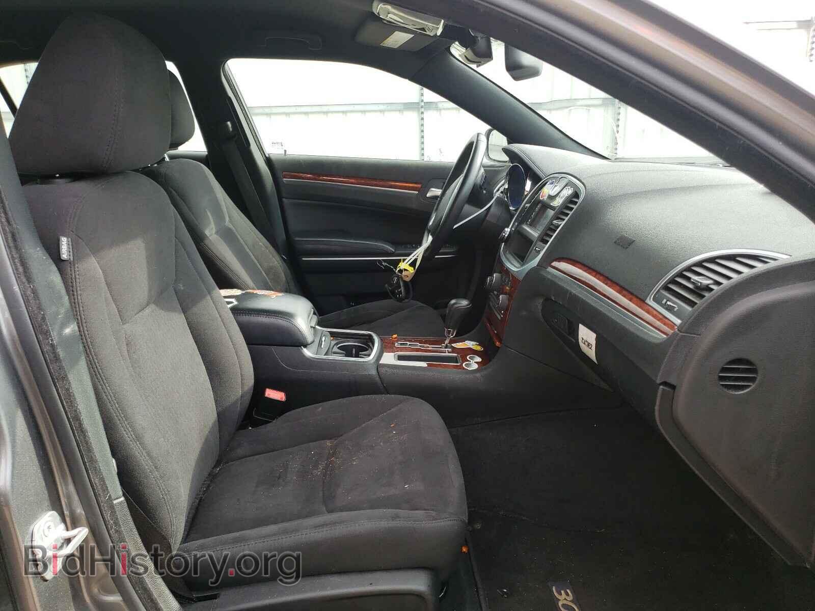 2012 CHRYSLER 300 - VIN: 2C3CCAAG1CH113773 - Фото 5