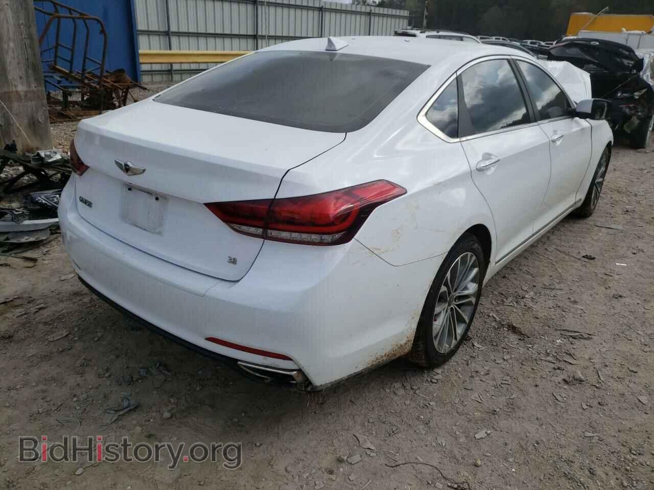 2016 HYUNDAI GENESIS - VIN: KMHGN4JE2GU121967 - Фото 4