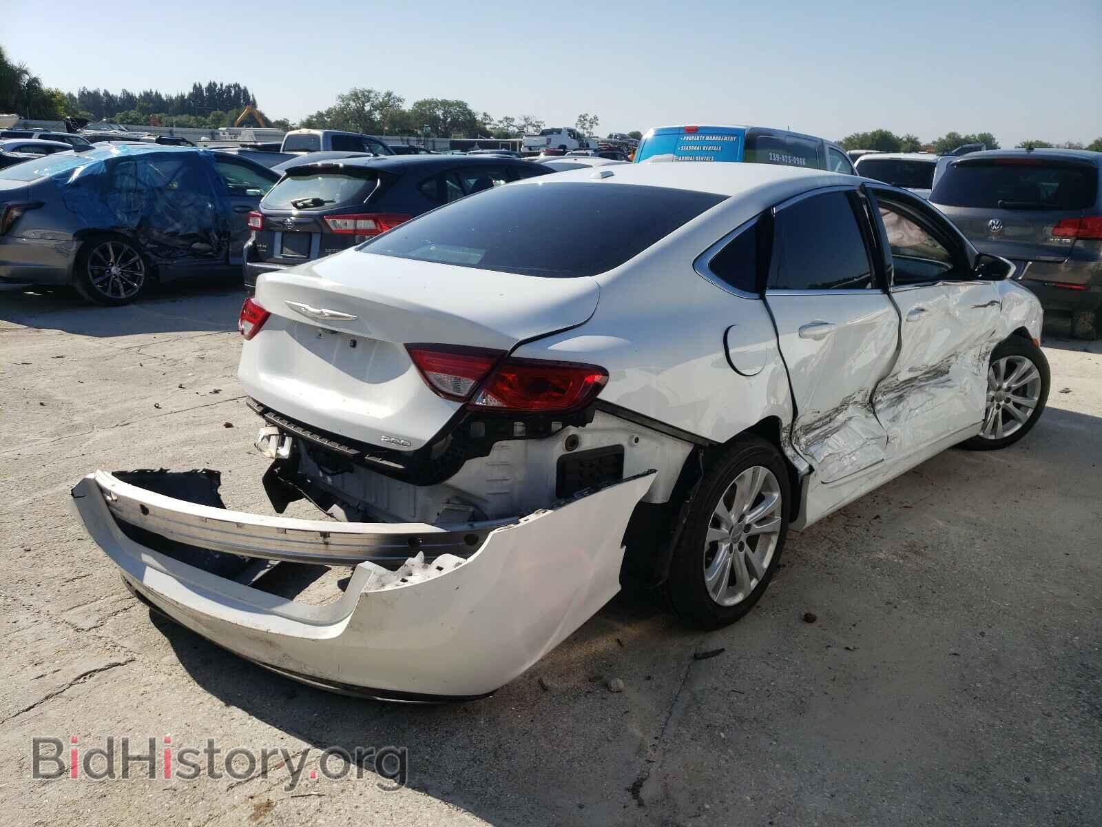 2016 CHRYSLER 200 - VIN: 1C3CCCAB1GN142672 - Photo 4