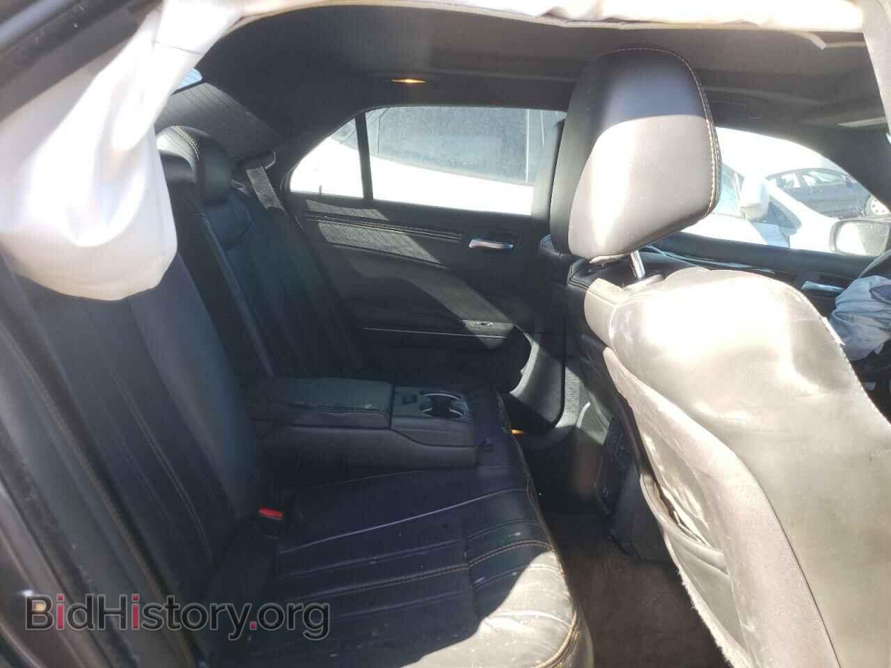 2016 CHRYSLER 300 - VIN: 2C3CCAGG9GH296479 - Фото 10