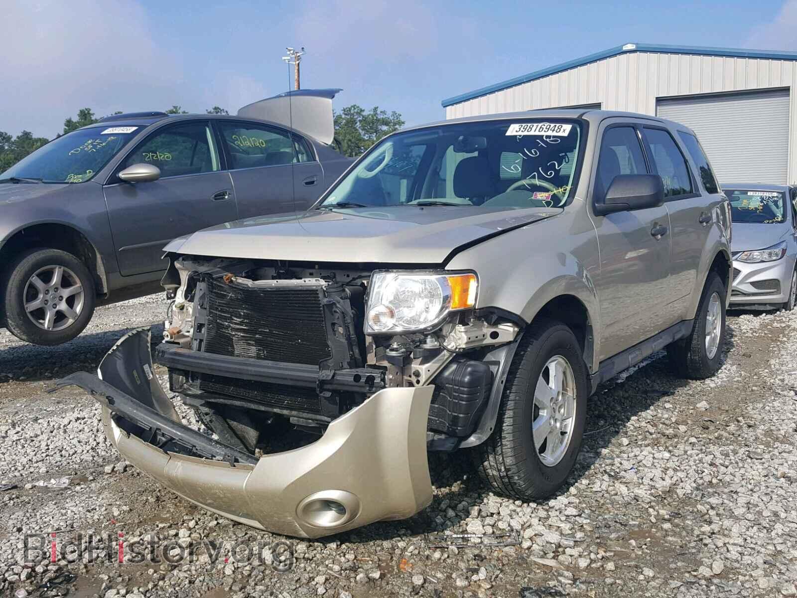 2012 FORD ESCAPE - VIN: 1FMCU0C71CKA81069 - Photo 2