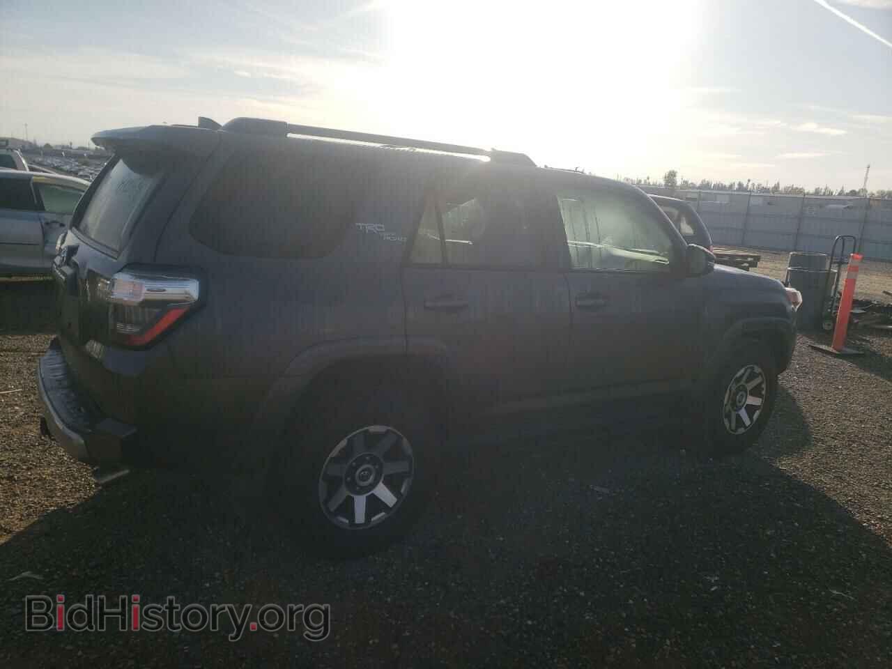2019 TOYOTA 4RUNNER - VIN: JTEBU5JR2K5632295 - Фото 3