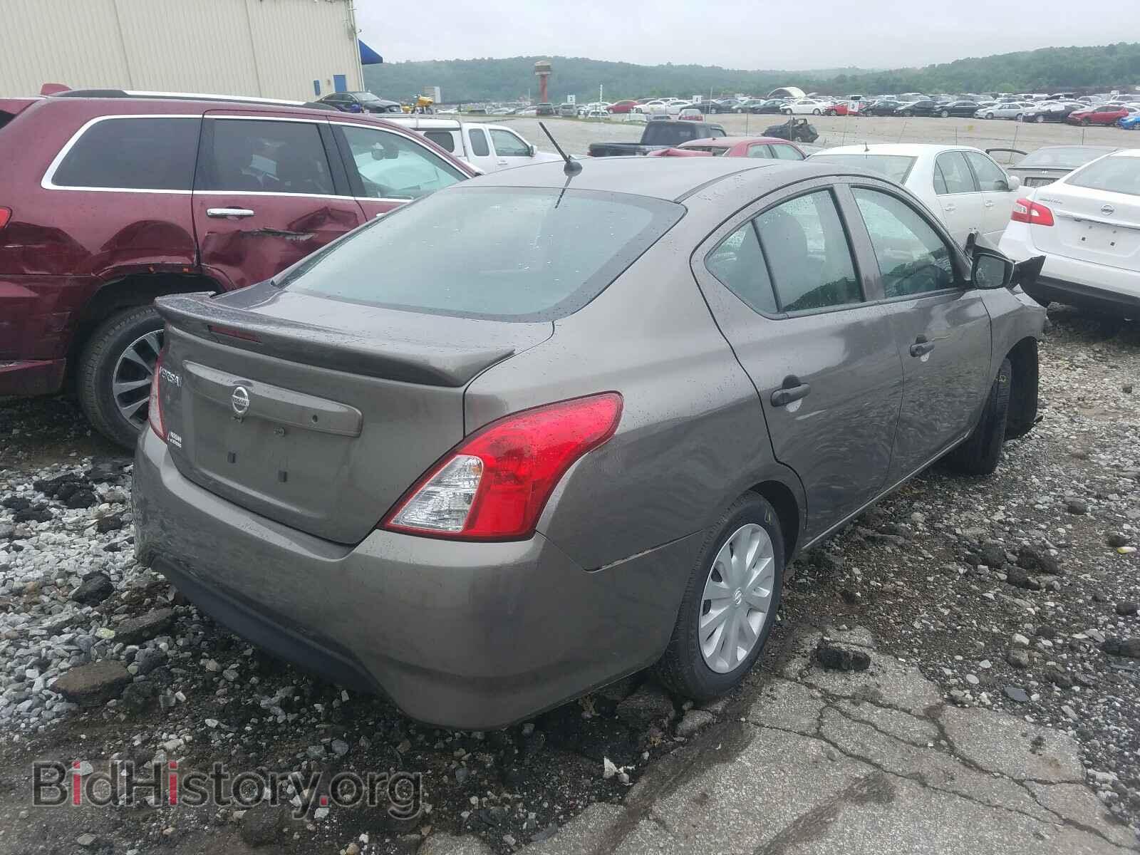 2017 NISSAN VERSA - VIN: 3N1CN7AP1HL883630 - Фото 4