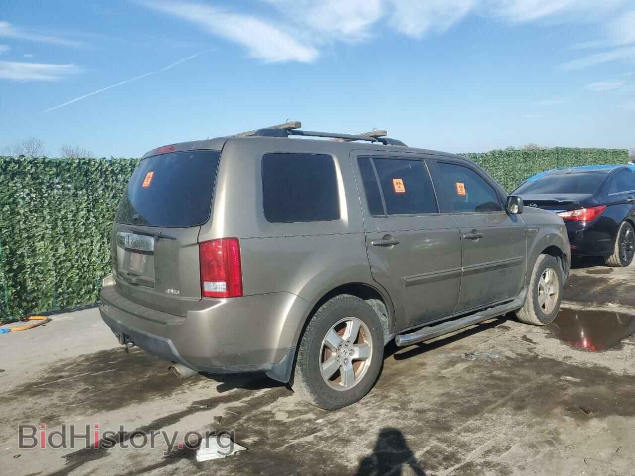 2011 HONDA PILOT - VIN: 5FNYF4H47BB103131 - Фото 3
