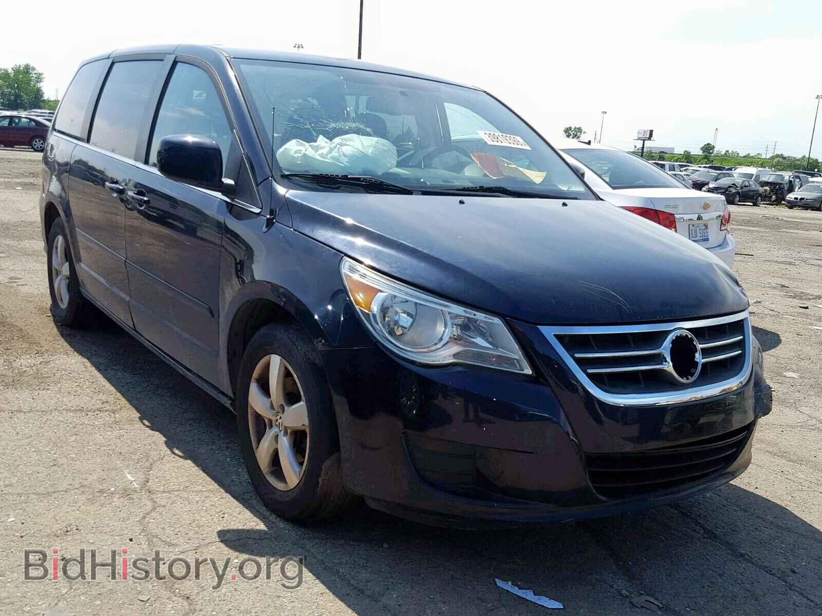 Фотография 2V4RW3D14AR209412 - VOLKSWAGEN ROUTAN SE 2010
