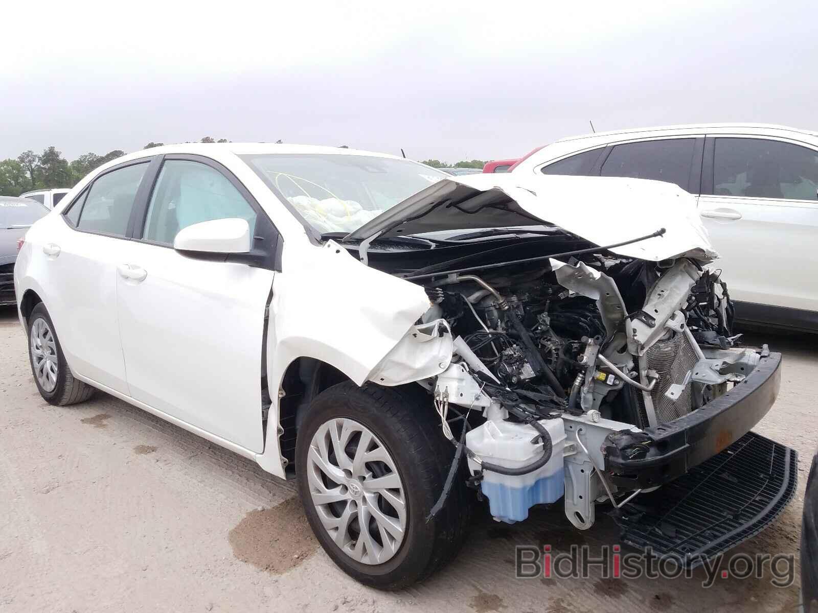 Photo 5YFBURHE3KP936804 - TOYOTA COROLLA 2019