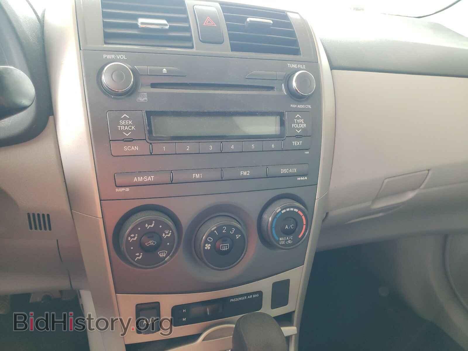 2011 TOYOTA COROLLA - VIN: 2T1BU4EE0BC600356 - Фото 9