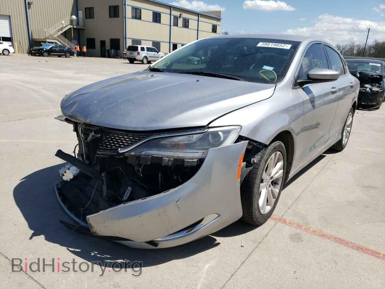 2015 CHRYSLER 200 - VIN: 1C3CCCAB3FN579698 - Фото 2