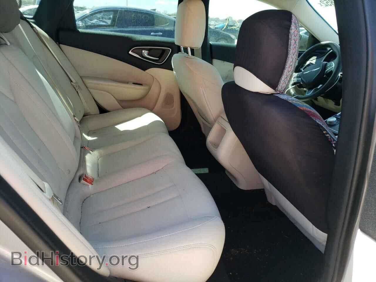2015 CHRYSLER 200 - VIN: 1C3CCCAB3FN579698 - Фото 6