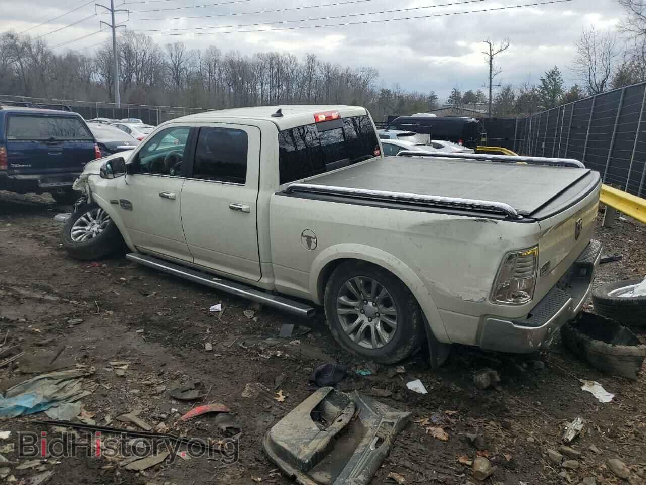 2018 RAM 1500 - VIN: 1C6RR7WT0JS107702 - Фото 2