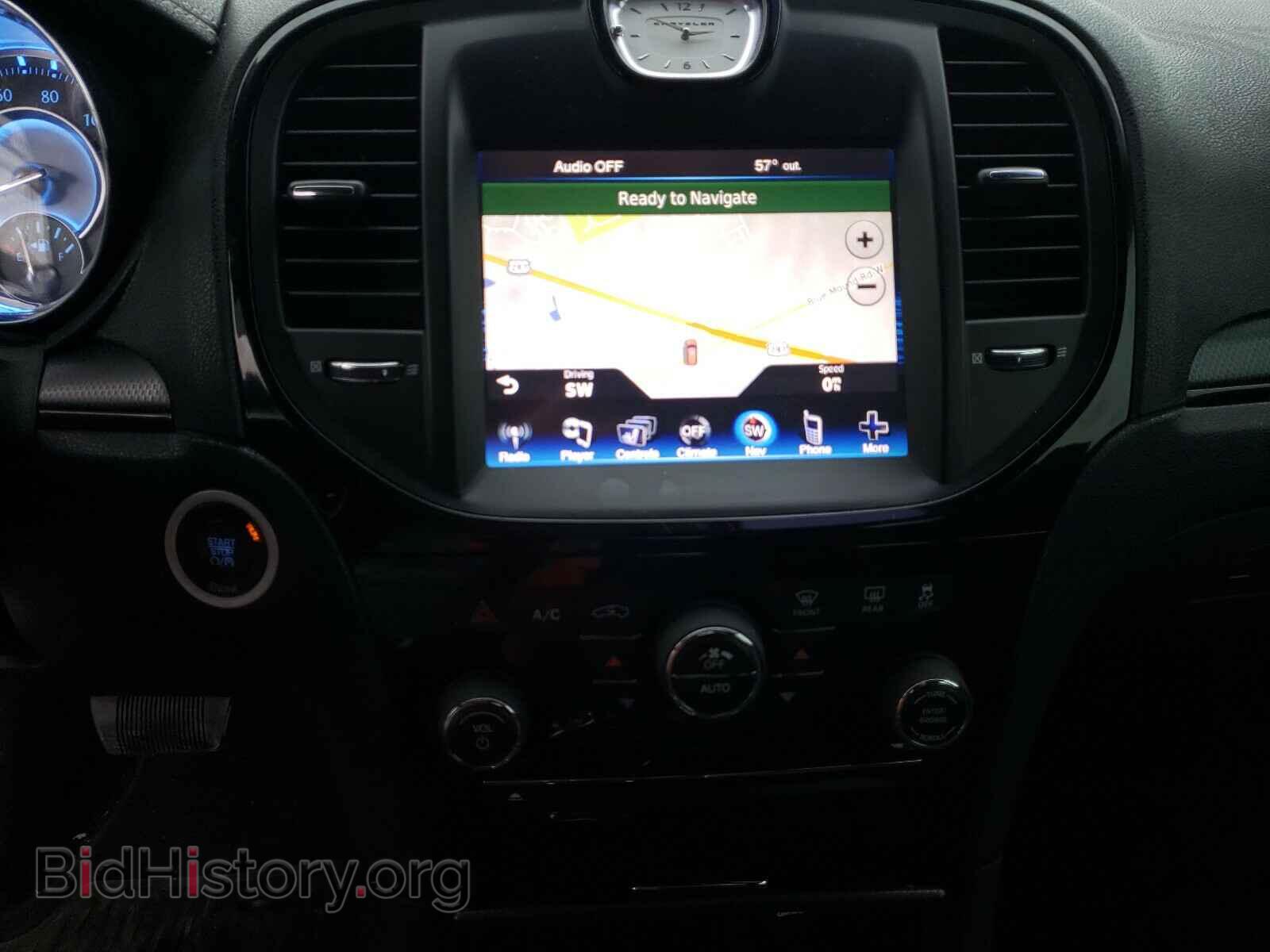 2014 CHRYSLER 300 - VIN: 2C3CCABG2EH200244 - Фото 9