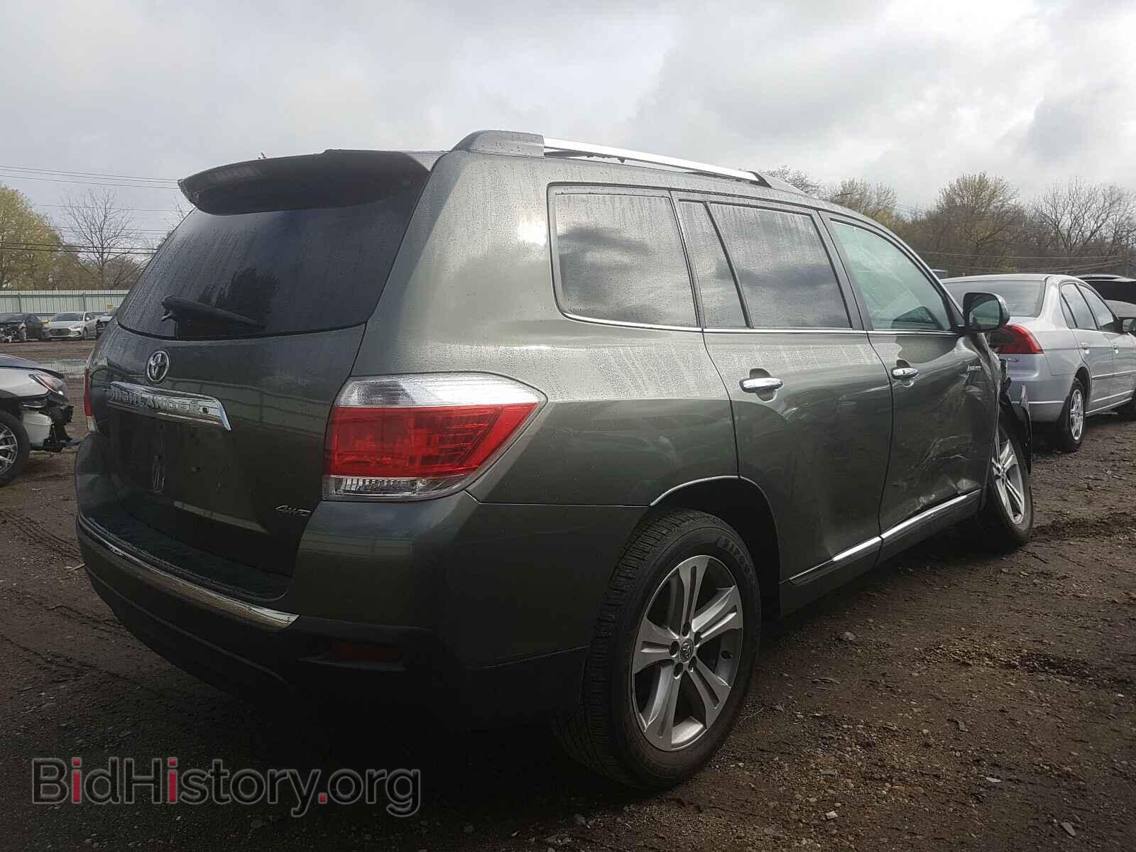 2011 TOYOTA HIGHLANDER - VIN: 5TDDK3EH3BS075741 - Фото 4
