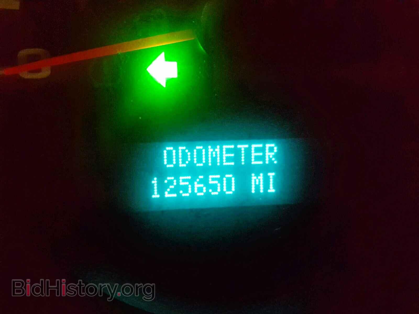 2011 CHEVROLET SILVERADO - VIN: 1GCRKREA8BZ309673 - Фото 8