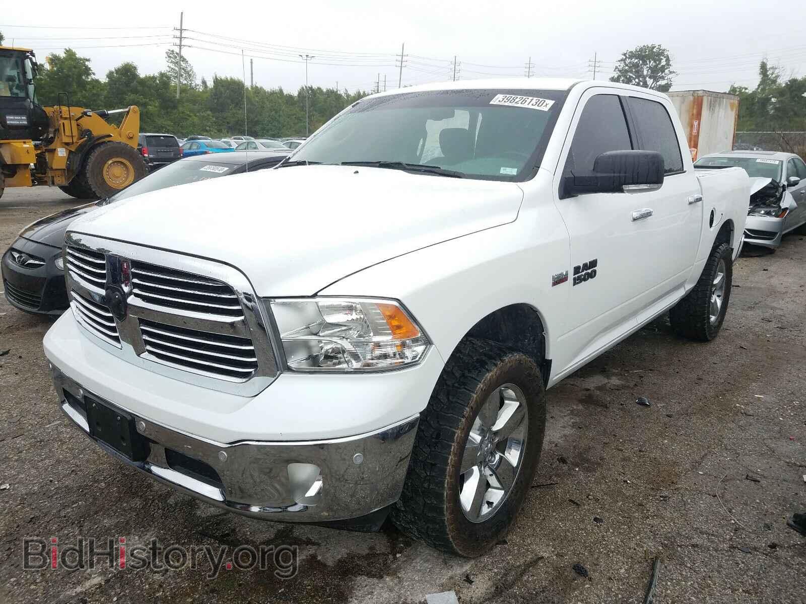 2017 RAM 1500 - VIN: 1C6RR7LT3HS830958 - Photo 2