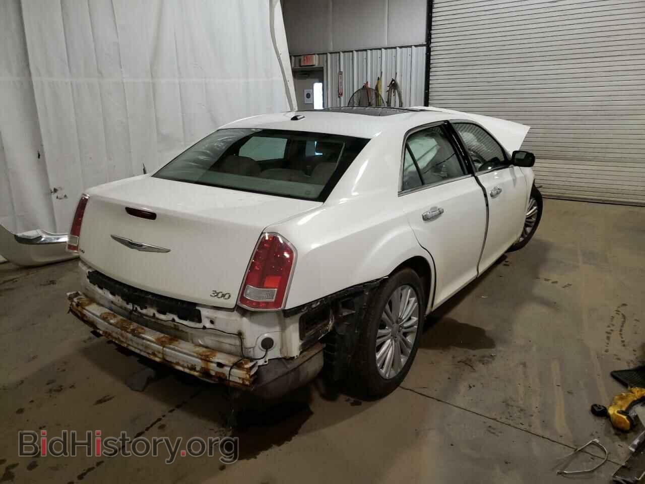 2012 CHRYSLER 300 - VIN: 2C3CCAHG1CH184882 - Фото 3