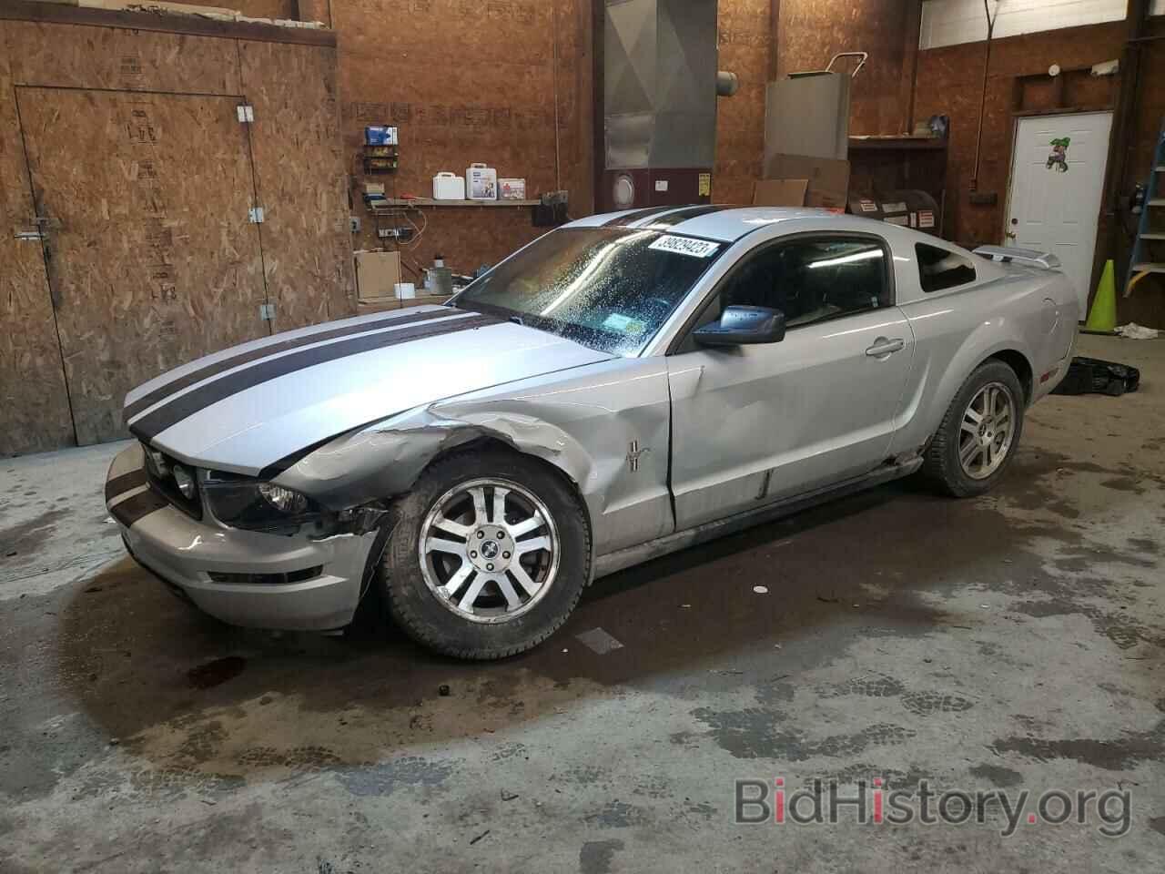 Photo 1ZVFT80N565242822 - FORD MUSTANG 2006