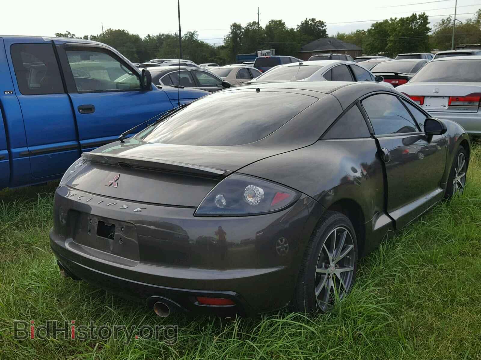 2011 MITSUBISHI ECLIPSE - VIN: 4A31K5DF1BE002546 - Photo 4