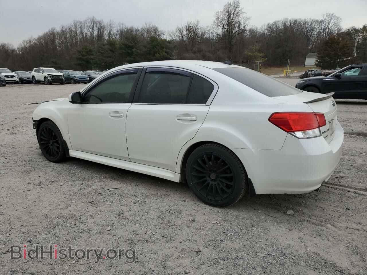 2011 SUBARU LEGACY - VIN: 4S3BMDK61B2255334 - Photo 2