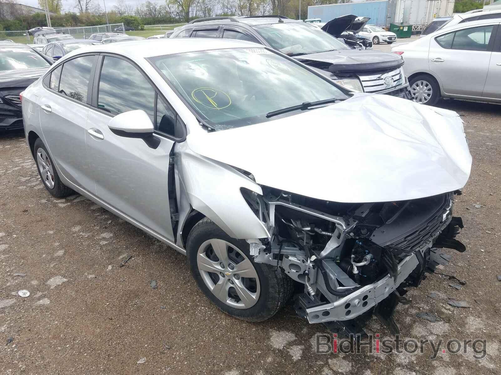 Photo 1G1BC5SM6H7224656 - CHEVROLET CRUZE 2017