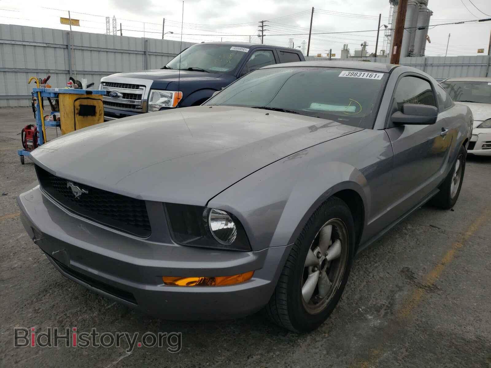 2007 FORD MUSTANG - VIN: 1ZVFT80N975203684 - Фото 2