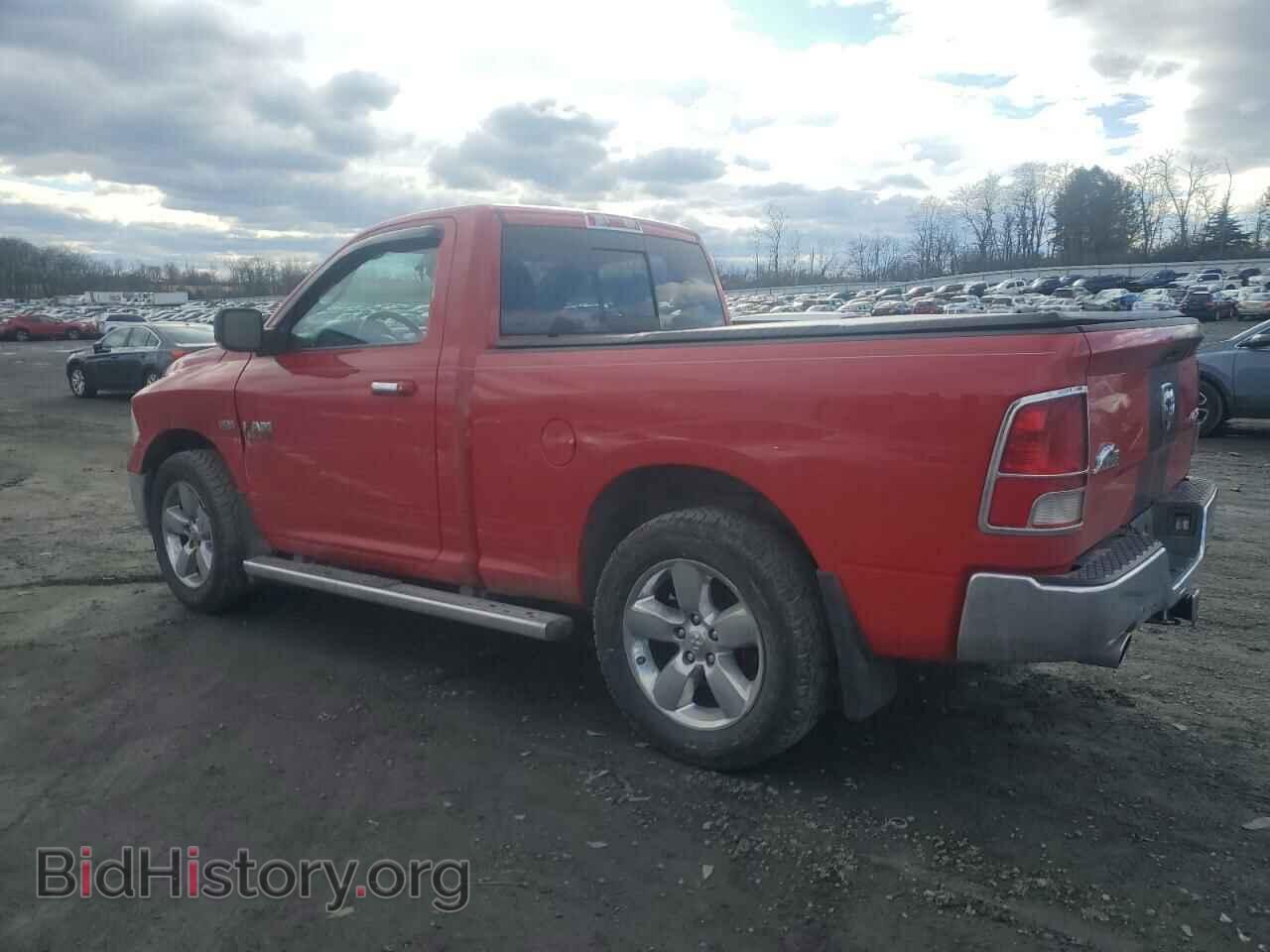 2016 RAM 1500 - VIN: 3C6JR7BT4GG185595 - Фото 2