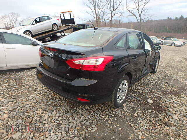 2012 FORD FOCUS - VIN: 1FAHP3F24CL228911 - Photo 4
