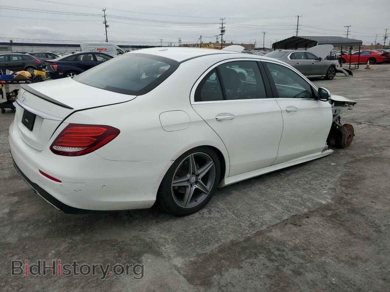 2017 MERCEDES-BENZ E-CLASS - VIN: WDDZF4JB8HA170650 - Фото 3