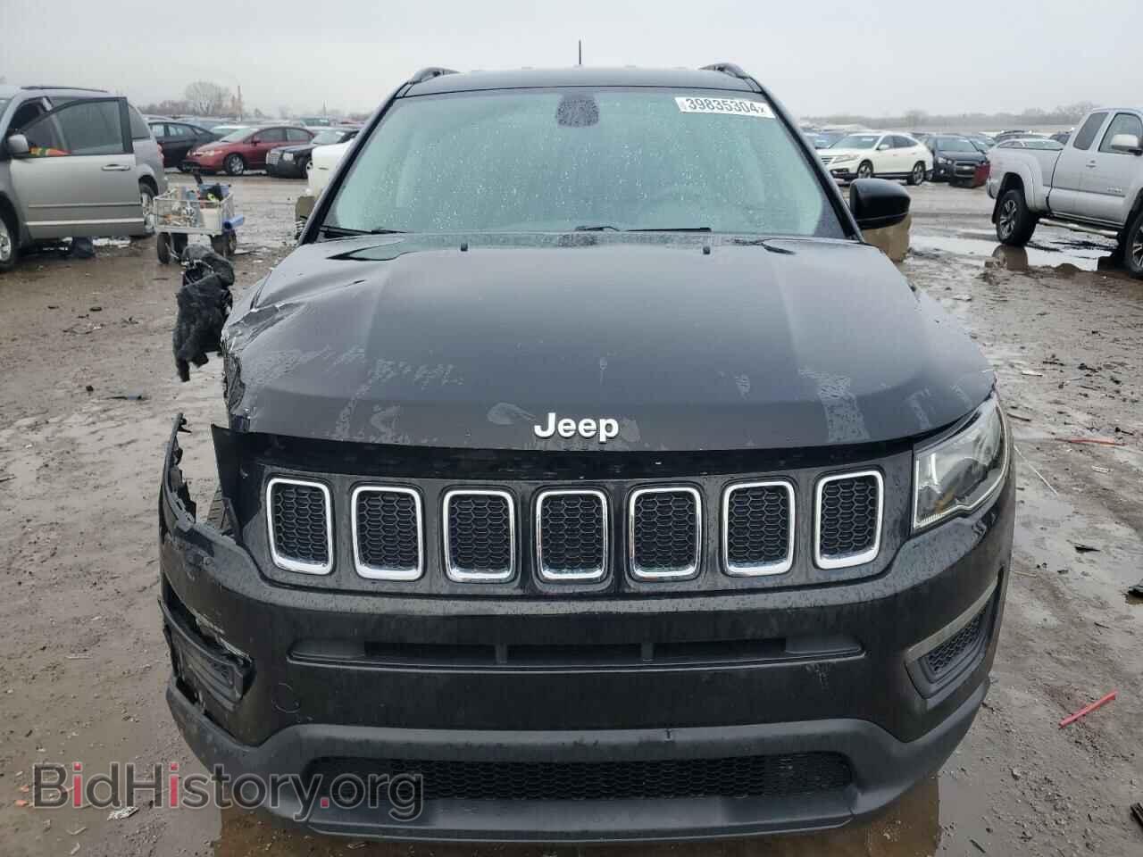 2018 JEEP COMPASS - VIN: 3C4NJCAB8JT368662 - Фото 5