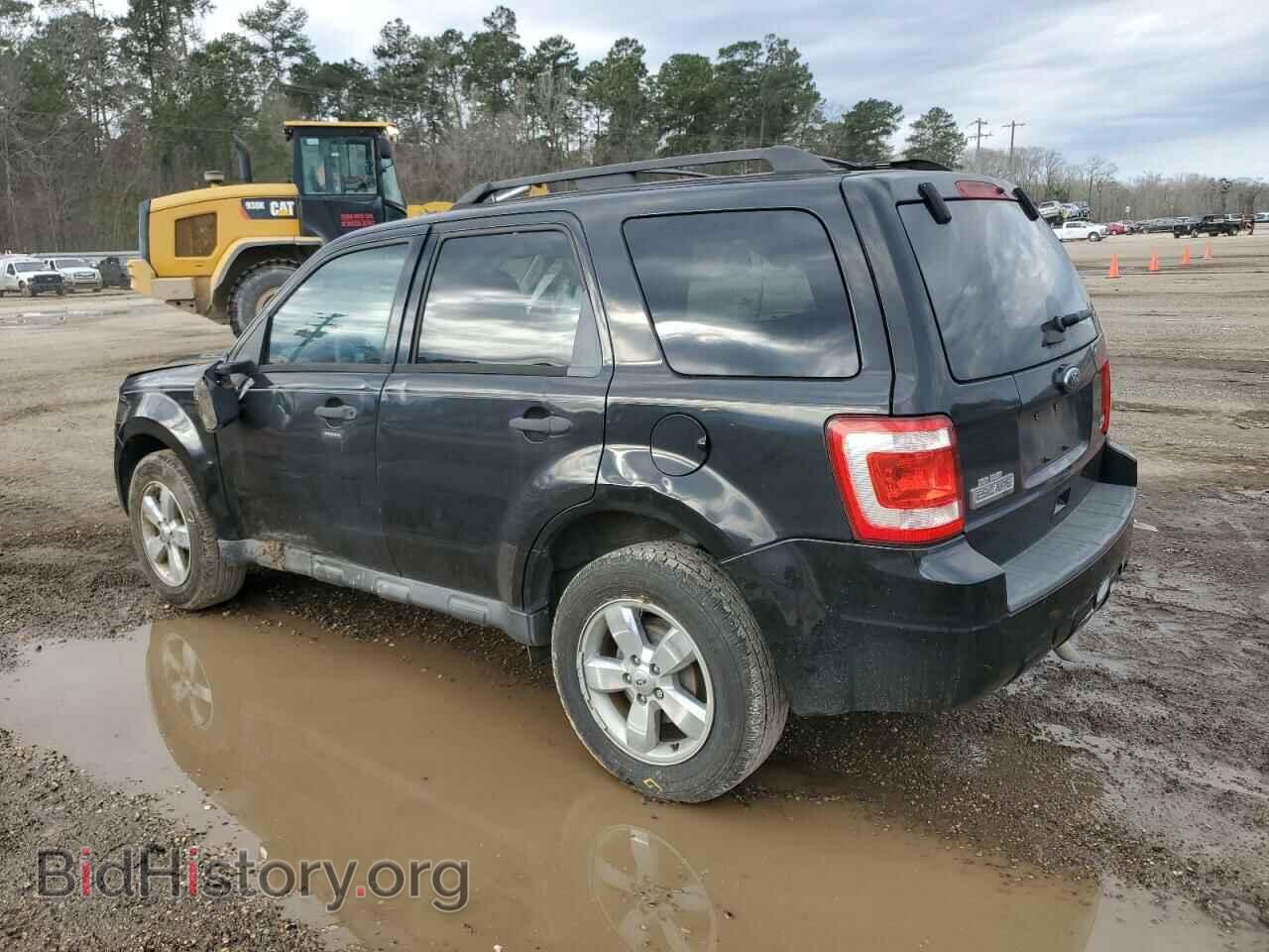 2011 FORD ESCAPE - VIN: 1FMCU0DG8BKC36231 - Фото 2
