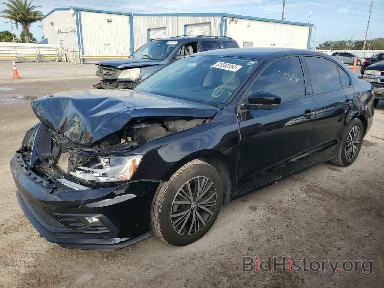 Photo 3VWDB7AJ8JM218579 - VOLKSWAGEN JETTA 2018