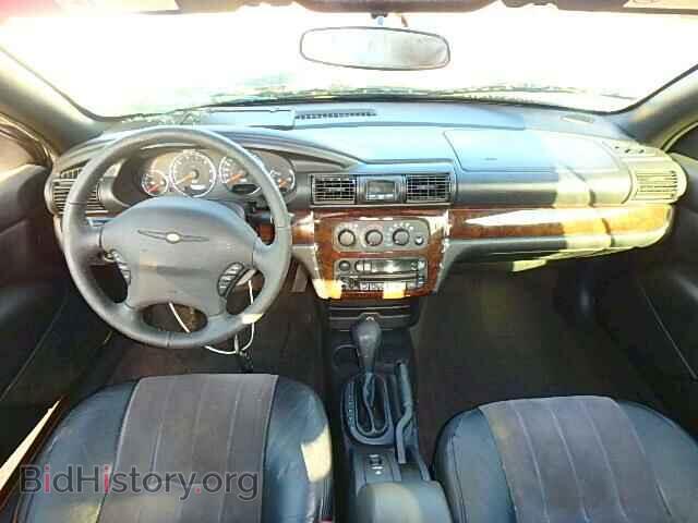 2004 CHRYSLER SEBRING - VIN: 1C3EL55RX4N136764 - Фото 9