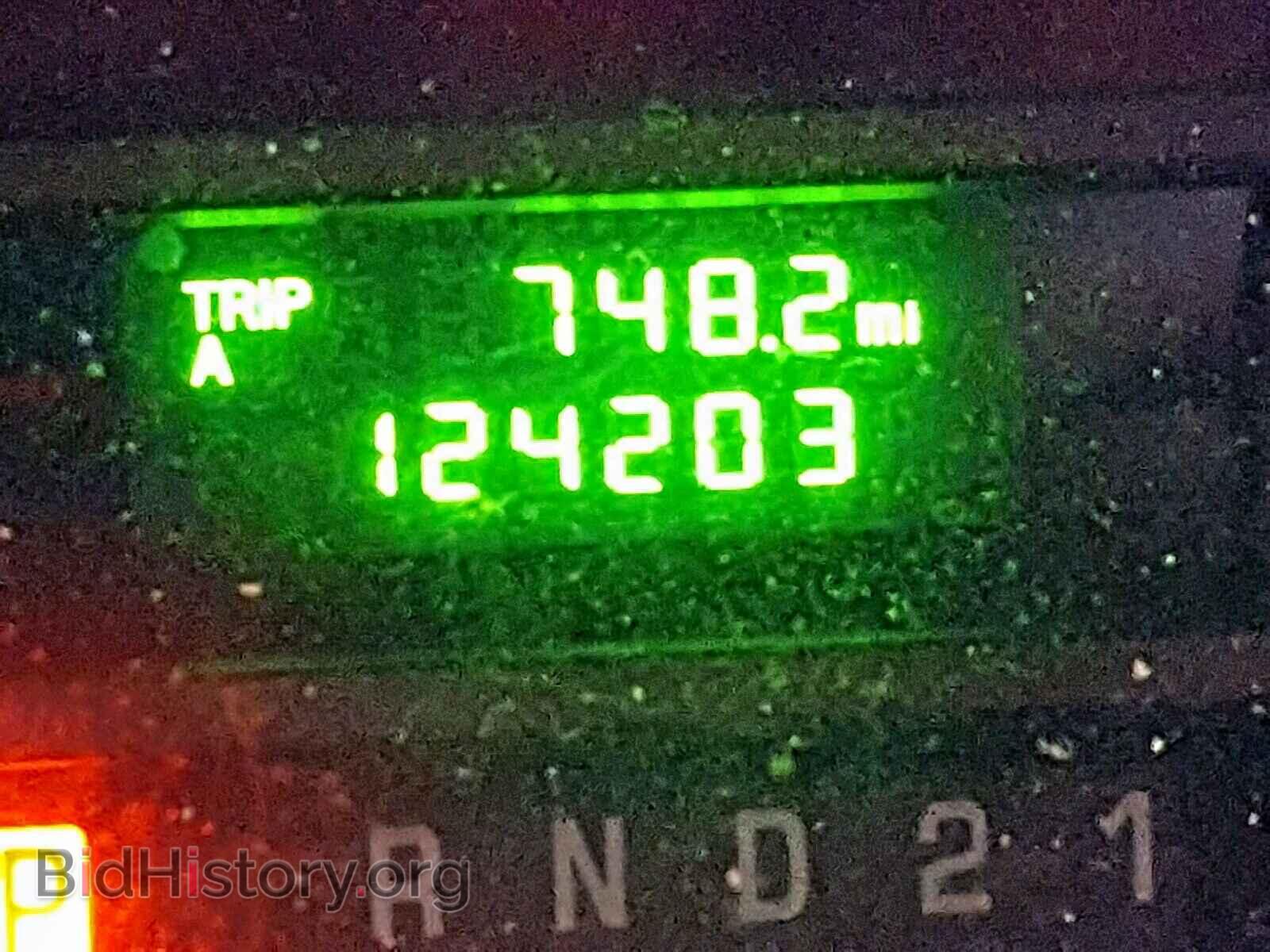 2011 FORD ECONOLINE - VIN: 1FTNE2EL6BDA28113 - Photo 8