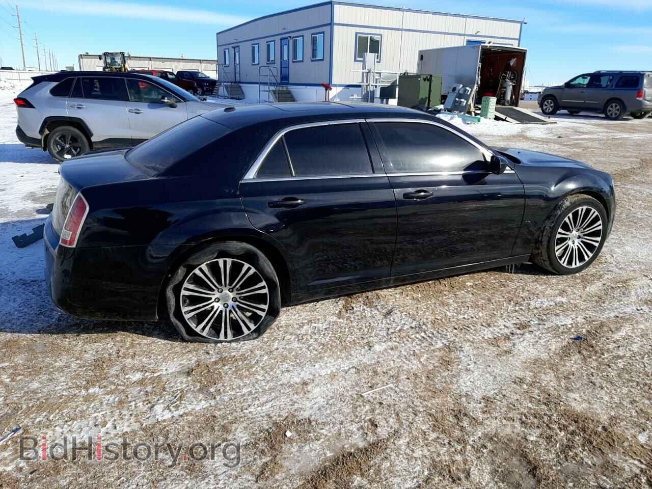 2013 CHRYSLER 300 - VIN: 2C3CCABG9DH668888 - Фото 3