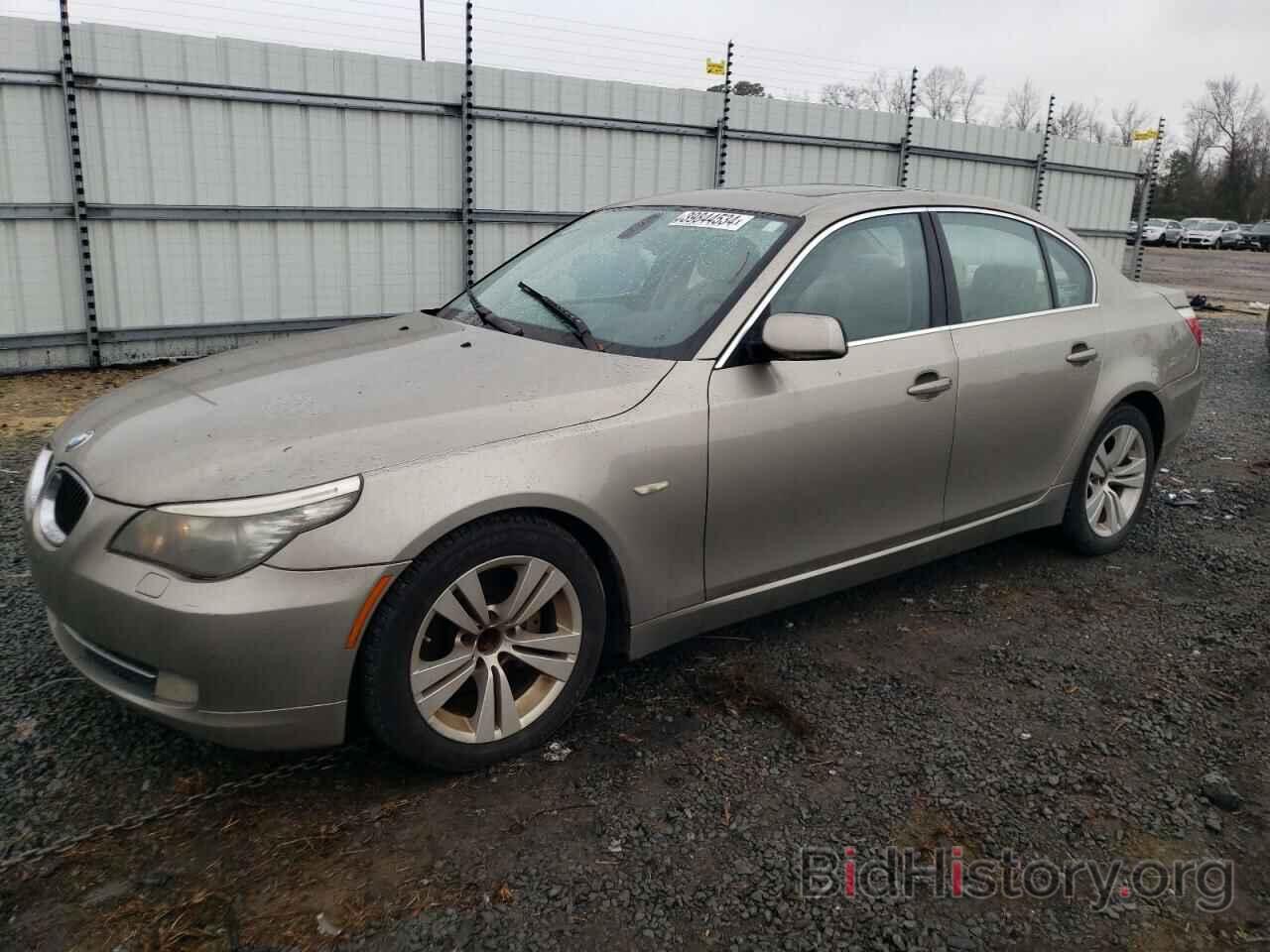 Photo WBANU5C55AC128729 - BMW 5 SERIES 2010