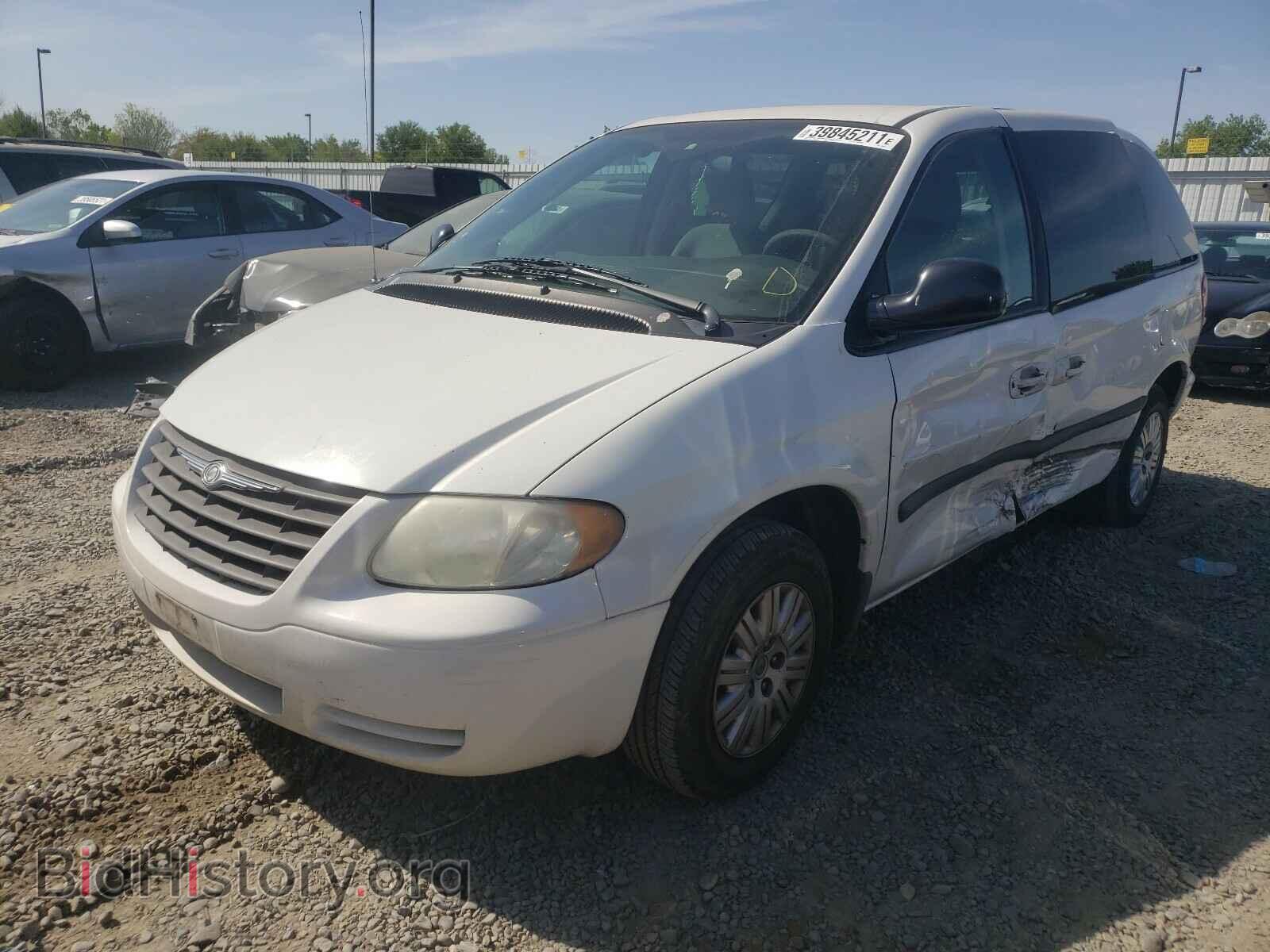 2006 CHRYSLER MINIVAN - VIN: 1A4GP45R16B564823 - Фото 2