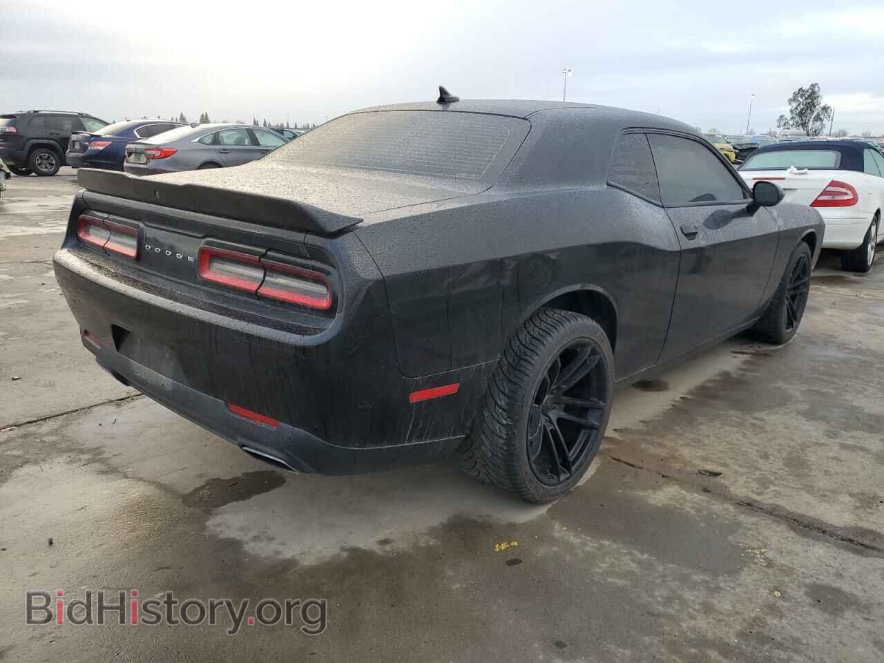 2018 DODGE CHALLENGER - VIN: 2C3CDZAGXJH258898 - Фото 3