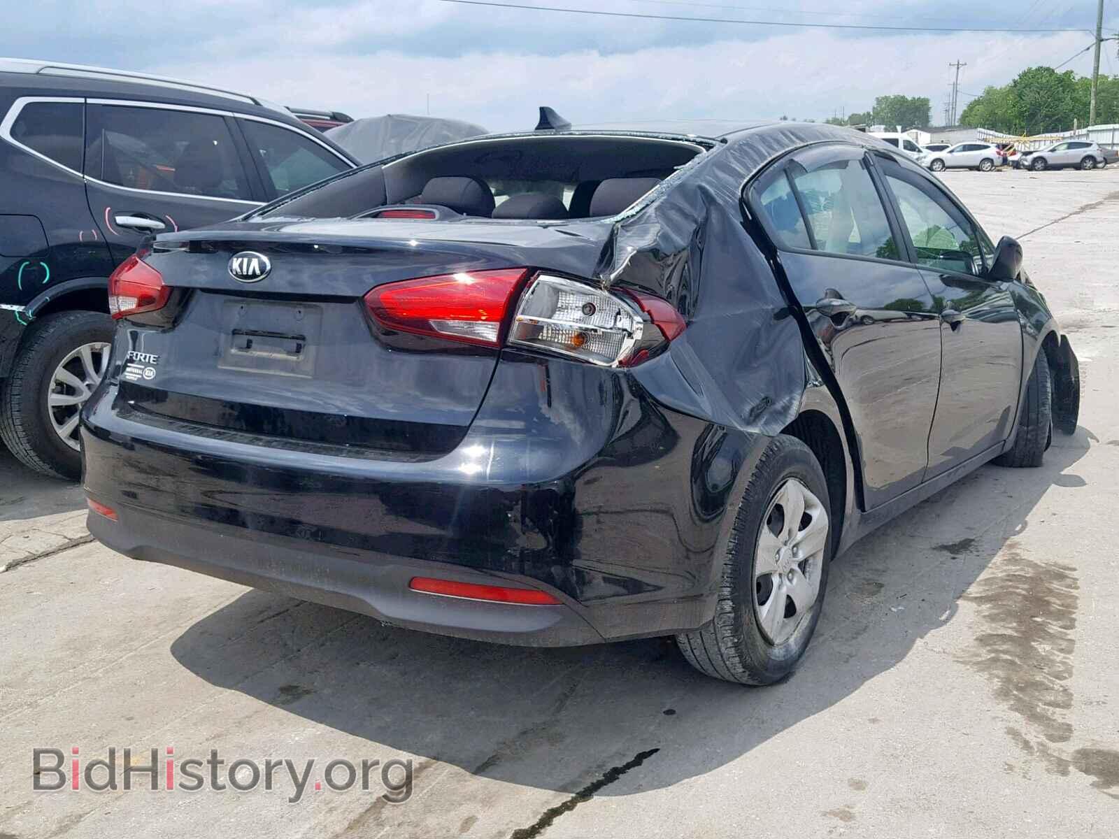 2017 KIA FORTE LX - VIN: 3KPFK4A74HE139977 - Фото 4
