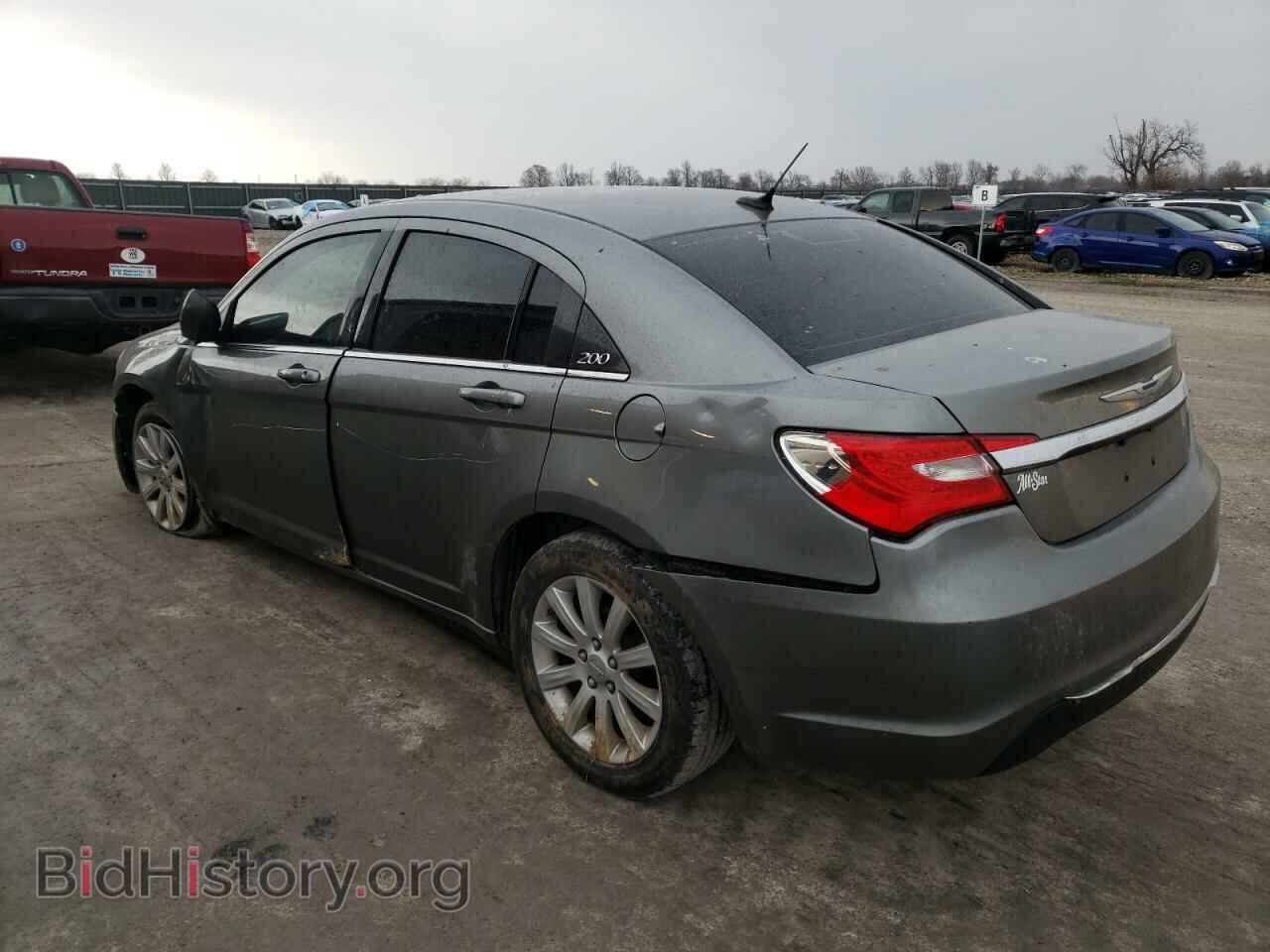 2013 CHRYSLER 200 - VIN: 1C3CCBBB0DN549855 - Фото 2