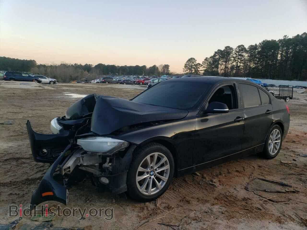 2016 BMW 3 SERIES - VIN: WBA8E1G50GNU10870 - Фото 2