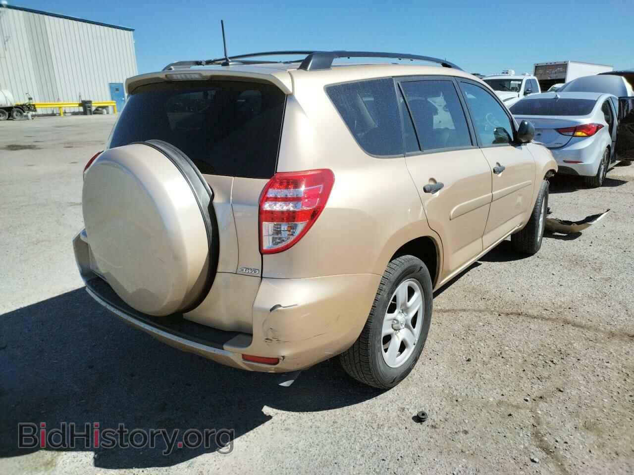 2011 TOYOTA RAV4 - VIN: 2T3BK4DV1BW060593 - Фото 4