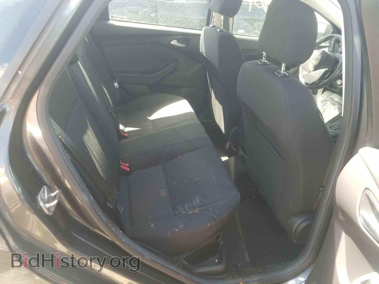 2017 FORD FOCUS - VIN: 1FADP3F25HL203330 - Photo 6