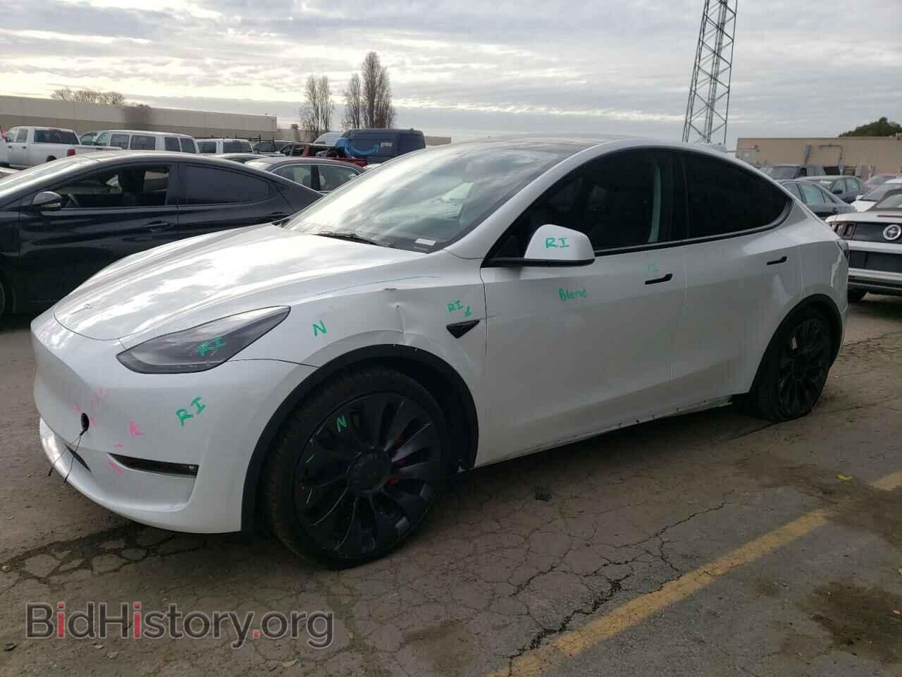 Фотография 7SAYGDEF2PF669369 - TESLA MODEL Y 2023