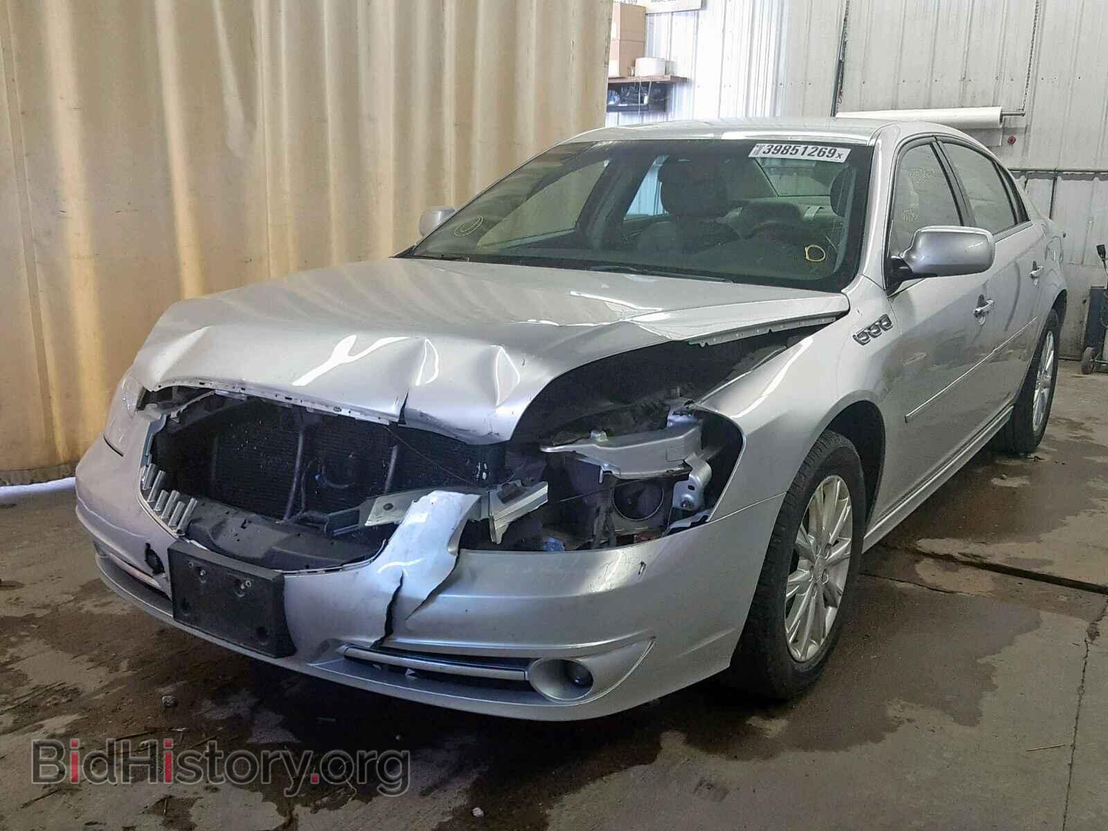 2011 BUICK LUCERNE - VIN: 1G4HC5EM9BU129932 - Фото 2