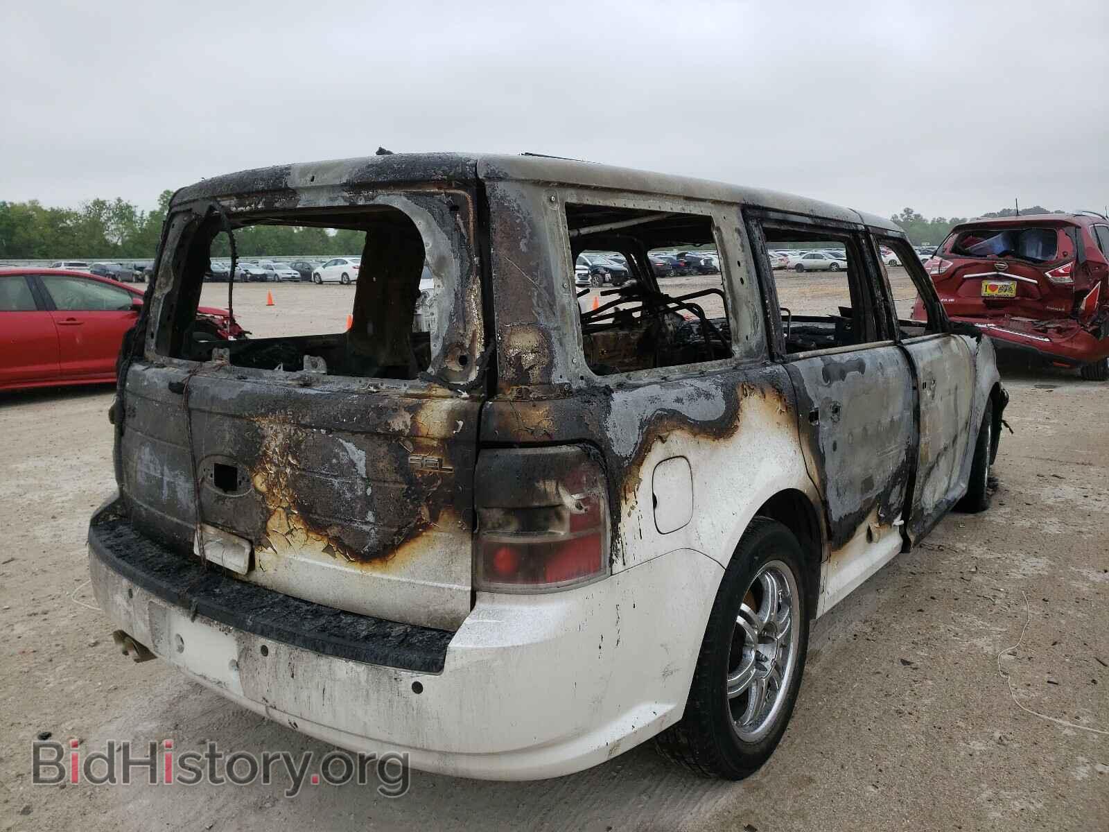 2009 FORD FLEX - VIN: 2FMDK52C89BB02556 - Фото 4