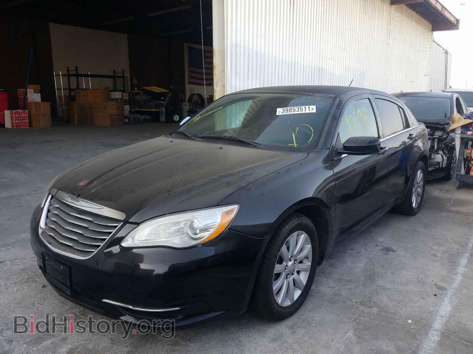 2013 CHRYSLER 200 - VIN: 1C3CCBBBXDN657254 - Фото 2