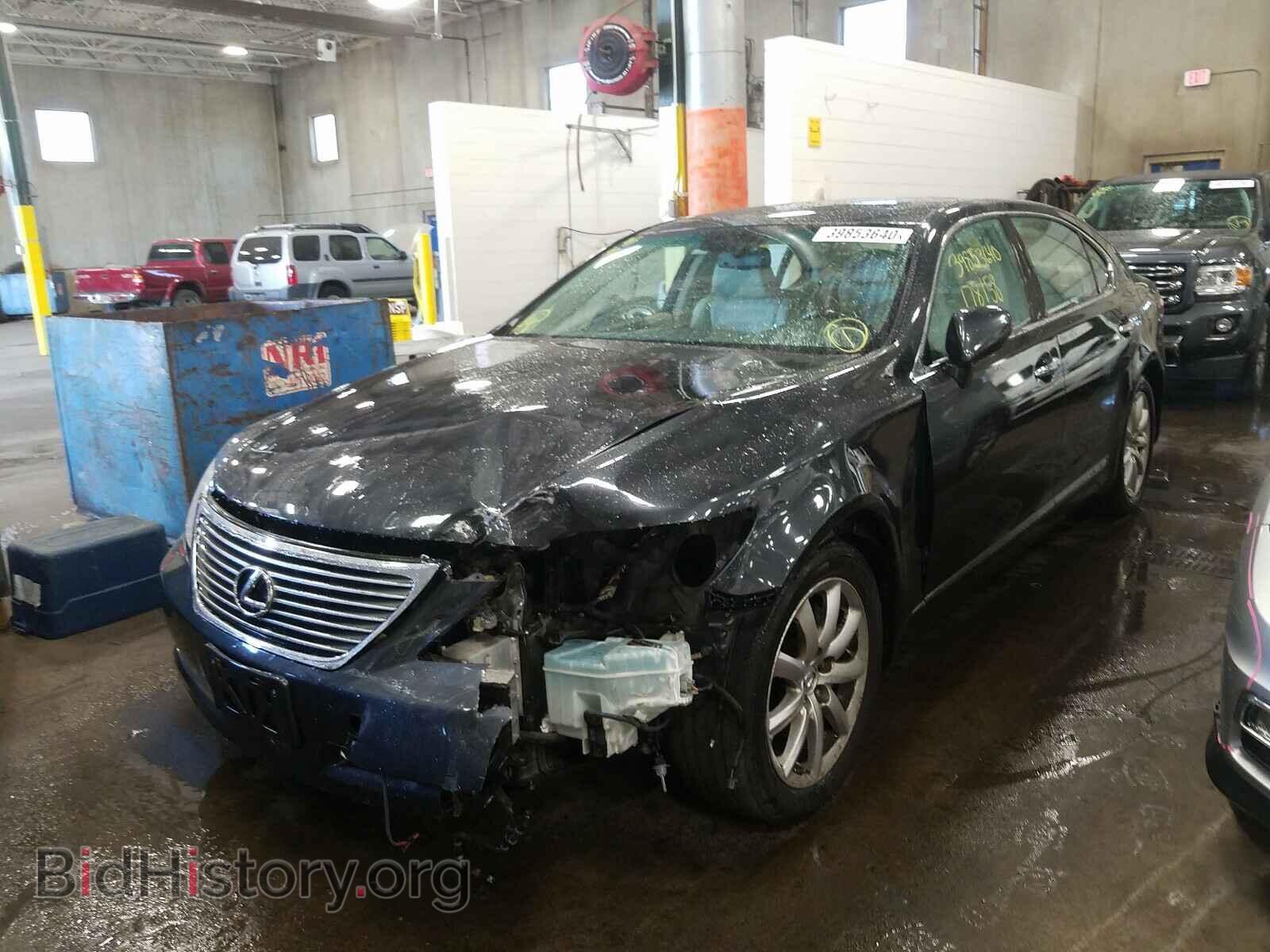 2007 LEXUS LS460 - VIN: JTHGL46F075001332 - Фото 2