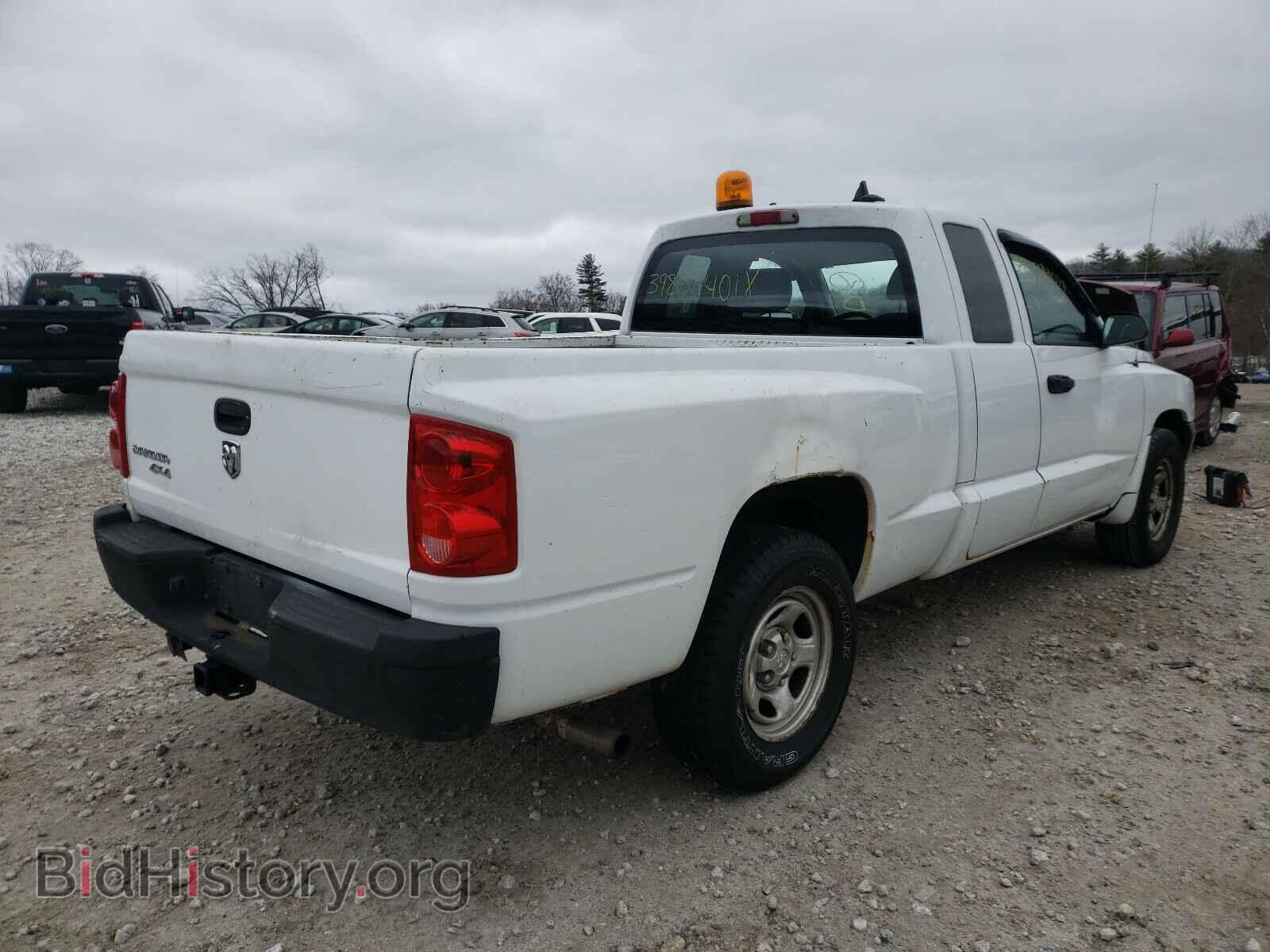 2007 DODGE DAKOTA - VIN: 1D7HW22K47S202520 - Фото 4